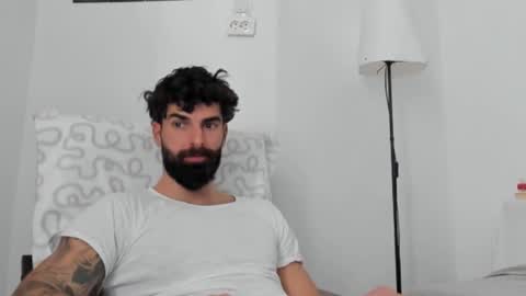 cuteeboy online show from 21, 2, 2026