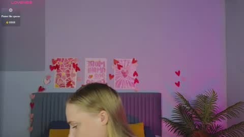 Snapshot of cutefever chatting on 14, 6, 2026 Amyy online show from 14, 6, 2026