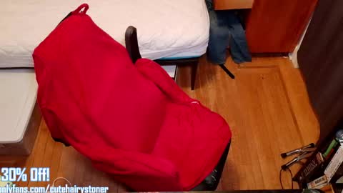 Snapshot of cutehairystoner chatting on 24, 5, 2026 cutehairystoner online show from 24, 5, 2026