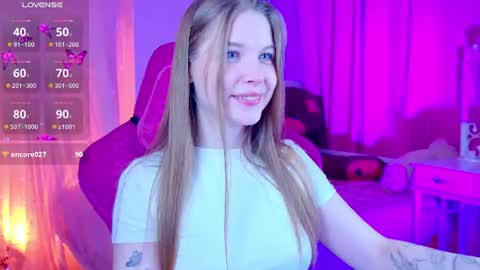 Snapshot of cutemousee chatting on 30, 7, 2026 Rina online show from 30, 7, 2026