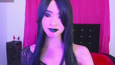 Snapshot of cutenaked_8 chatting on 11, 6, 2026 Natalie online show from 11, 6, 2026