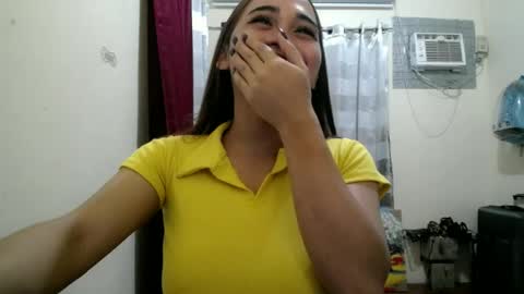 Snapshot of cutepinay143 chatting on 4, 7, 2026 isabel online show from 4, 7, 2026