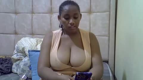 cutestebony1 online show from 8, 10, 2025