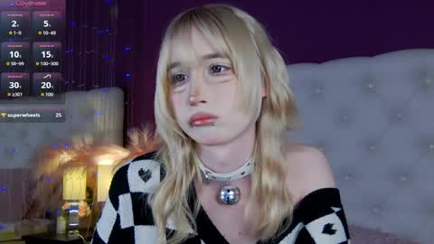 Snapshot of cutetomie chatting on 3, 6, 2026 Tomie online show from 3, 6, 2026