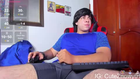 Snapshot of cuteznowyy chatting on 12, 2, 2025 Ask me online show from 12, 2, 2025