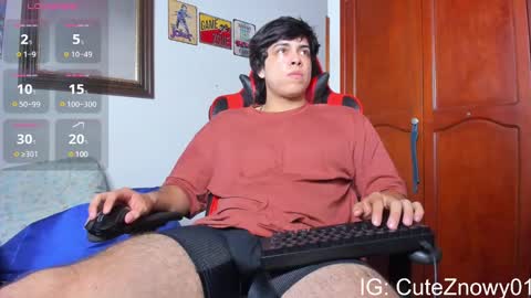 Snapshot of cuteznowyy chatting on 12, 3, 2025 Ask me online show from 12, 3, 2025