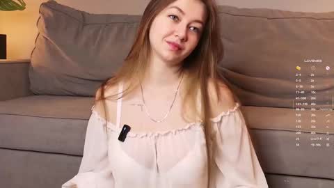 Snapshot of cutie_ash chatting on 9, 9, 2025 Ashley online show from 9, 9, 2025