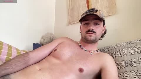 Snapshot of cutie_boy97 chatting on 8, 5, 2026 biddy online show from 8, 5, 2026