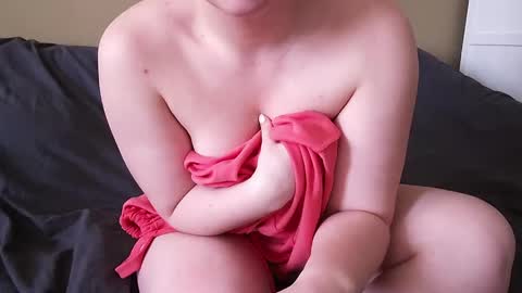 cutie_peach online show from 4, 6, 2026