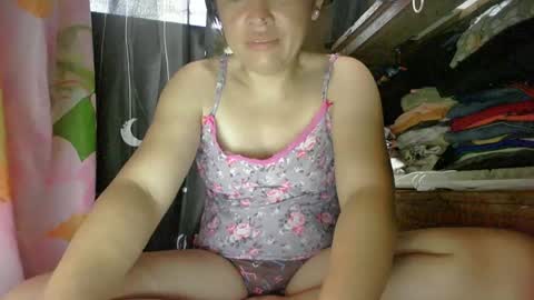 Snapshot of cutie_pie02 chatting on 25, 4, 2026 cutie_pie02 online show from 25, 4, 2026