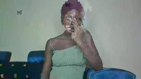 Snapshot of cutie_plush chatting on 29, 3, 2026 cutieplush online show from 29, 3, 2026