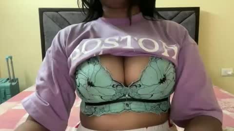 Snapshot of cutie_ruhi chatting on 7, 6, 2026 Ruhii online show from 7, 6, 2026