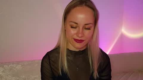 cutie_xoxo_ online show from 11, 6, 2026