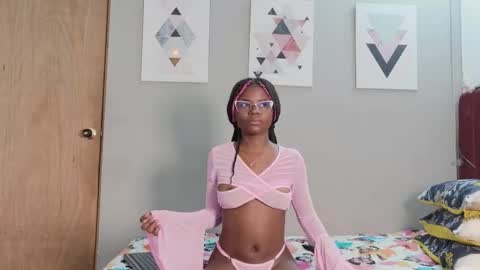 Kiara  online show from 24, 2, 2026