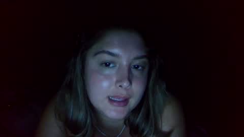 Snapshot of cutieoggg420 chatting on 17, 6, 2026 Cutieoggg420 online show from 17, 6, 2026