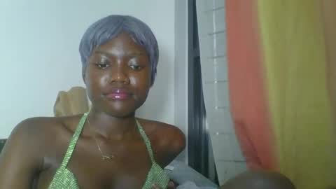 cutsy_fly online show from 18, 4, 2026