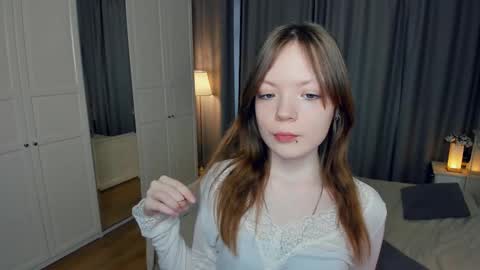 Snapshot of cuty_petite chatting on 21, 2, 2026 Anne online show from 21, 2, 2026
