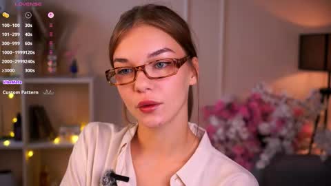 Cwen online show from 27, 9, 2025