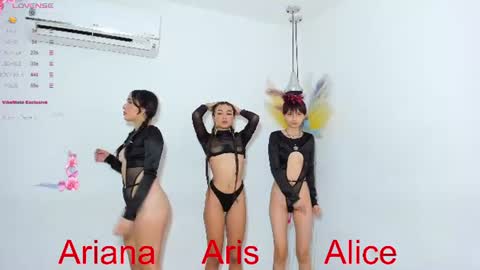 Snapshot of cyanide_candys chatting on 1, 7, 2026 Mood Candy. MY TEAM Sammy Chloe Surthy and Litzy online show from 1, 7, 2026