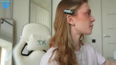 EMILY online show from 13, 2, 2025