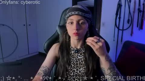 Sophia - Independent model online show from 1, 7, 2026