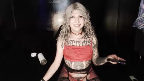 Snapshot of cybertrouble_ chatting on 22, 4, 2026 Nikki online show from 22, 4, 2026