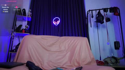 Snapshot of cyberxgoddess_ chatting on 7, 12, 2024 Lily Goddess online show from 7, 12, 2024
