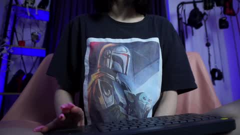 Snapshot of cyberxgoddess_ chatting on 19, 1, 2025 Lily Goddess online show from 19, 1, 2025