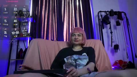 Snapshot of cyberxgoddess_ chatting on 15, 2, 2025 Lily Goddess online show from 15, 2, 2025