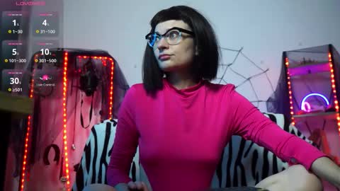 Snapshot of cyberxgoddess_ chatting on 10, 11, 2025 Lily Goddess online show from 10, 11, 2025