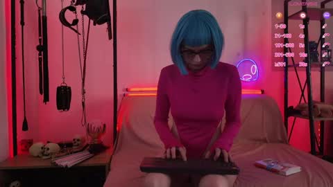 Snapshot of cyberxgoddess_ chatting on 11, 5, 2026 Lily Goddess online show from 11, 5, 2026