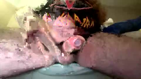 Snapshot of cyclonejack chatting on 5, 4, 2026 cyclone jack online show from 5, 4, 2026