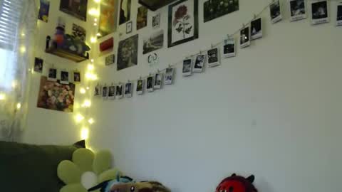 cypresskneez online show from 15, 5, 2026