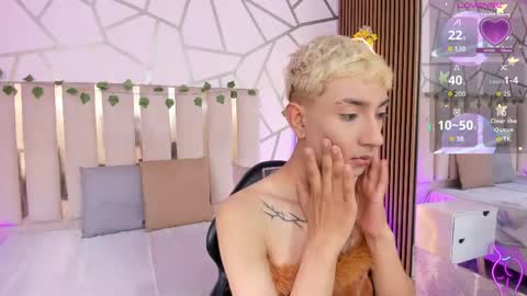 cyrus_tay online show from 18, 5, 2026