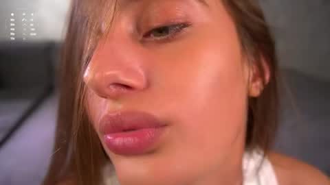 Snapshot of czamabech chatting on 2, 7, 2026 Isabella online show from 2, 7, 2026