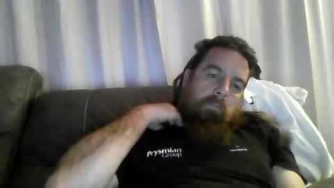 Snapshot of d1988 chatting on 5, 11, 2025 D online show from 5, 11, 2025