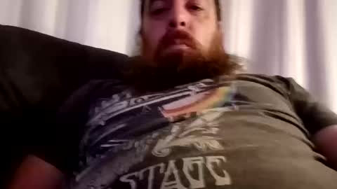 Snapshot of d1988 chatting on 17, 12, 2025 D online show from 17, 12, 2025