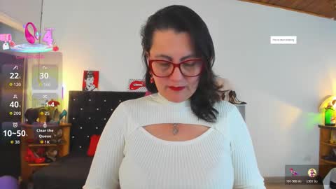 Mia  online show from 22, 11, 2025