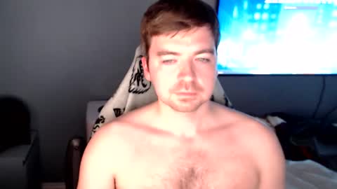 Snapshot of d_surman1994 chatting on 28, 11, 2025 d_surman1994 online show from 28, 11, 2025