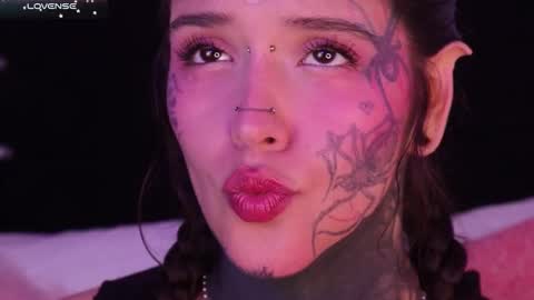 Darlene online show from 4, 2, 2025