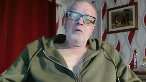 Snapshot of daddiescockforyou chatting on 29, 4, 2026 Brian ... online show from 29, 4, 2026