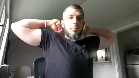 Snapshot of daddo1477 chatting on 28, 11, 2025 daddo1477 online show from 28, 11, 2025