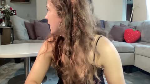 Belle  Email daddydaycarecb  online show from 8, 3, 2026