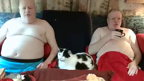 Daddy online show from 13, 4, 2026