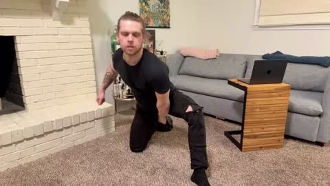 Snapshot of daddydaydrinkz chatting on 30, 12, 2024 DaddydayDrinkz online show from 30, 12, 2024