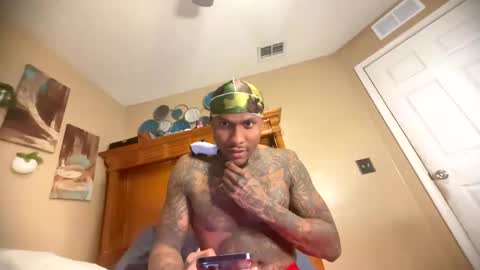 sexy tatted king bbc online show from 9, 1, 2026