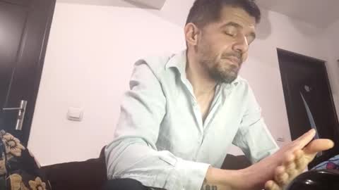 daddynextdoor86 online show from 5, 3, 2026