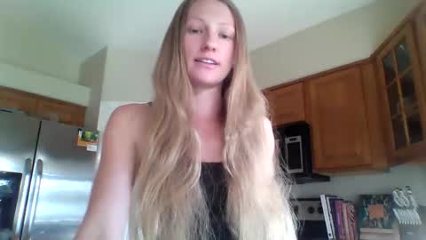daddysexyslutlove online show from 2, 6, 2026