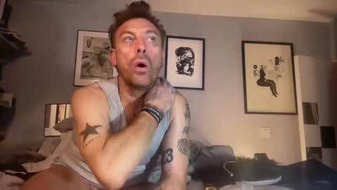 Snapshot of daddyswede23 chatting on 11, 2, 2026 daddyswede23 online show from 11, 2, 2026