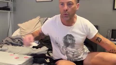 Snapshot of daddyswede23 chatting on 10, 4, 2026 daddyswede23 online show from 10, 4, 2026